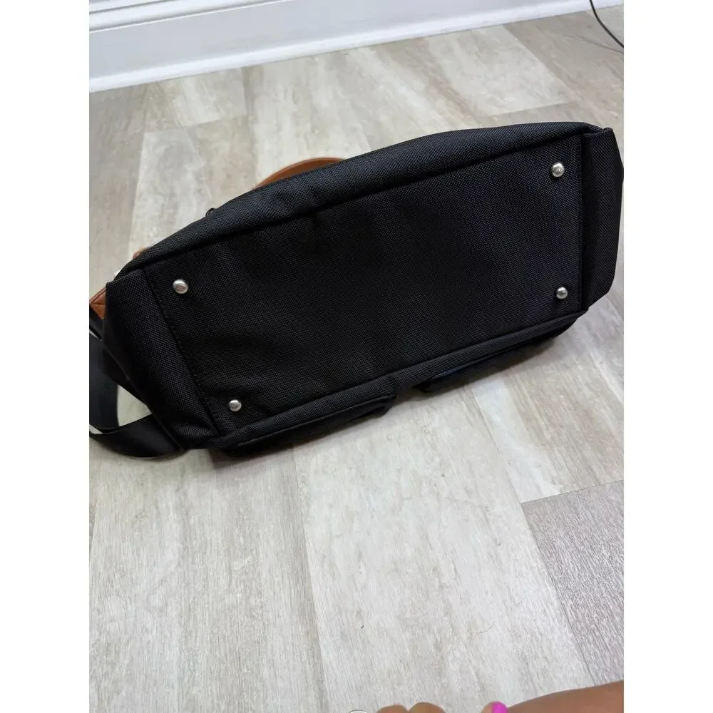 Robert Graham Black Jetsetter Travel Bag